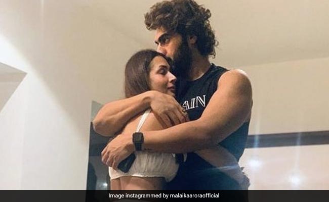 "Mine," Malaika Arora Captions This Pic With Arjun Kapoor (Just In Case There Was Doubt)