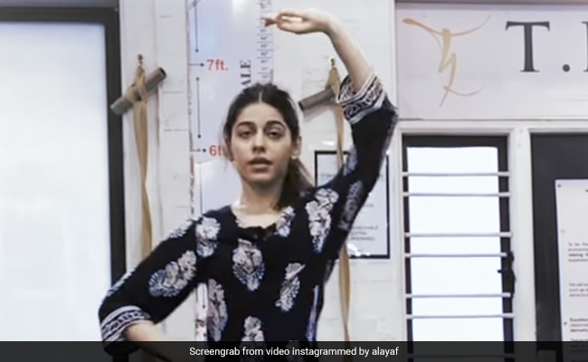 Actress Alaya Furniturewalla Is "Excited To Be Back At Kathak"