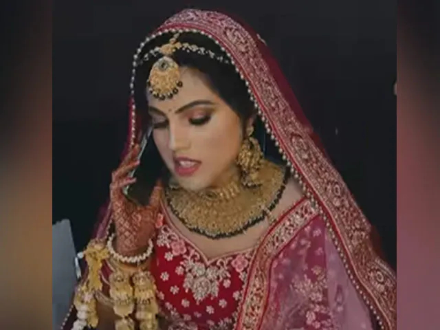 Bride Has To ‘Work From Home’ On Her Wedding Day