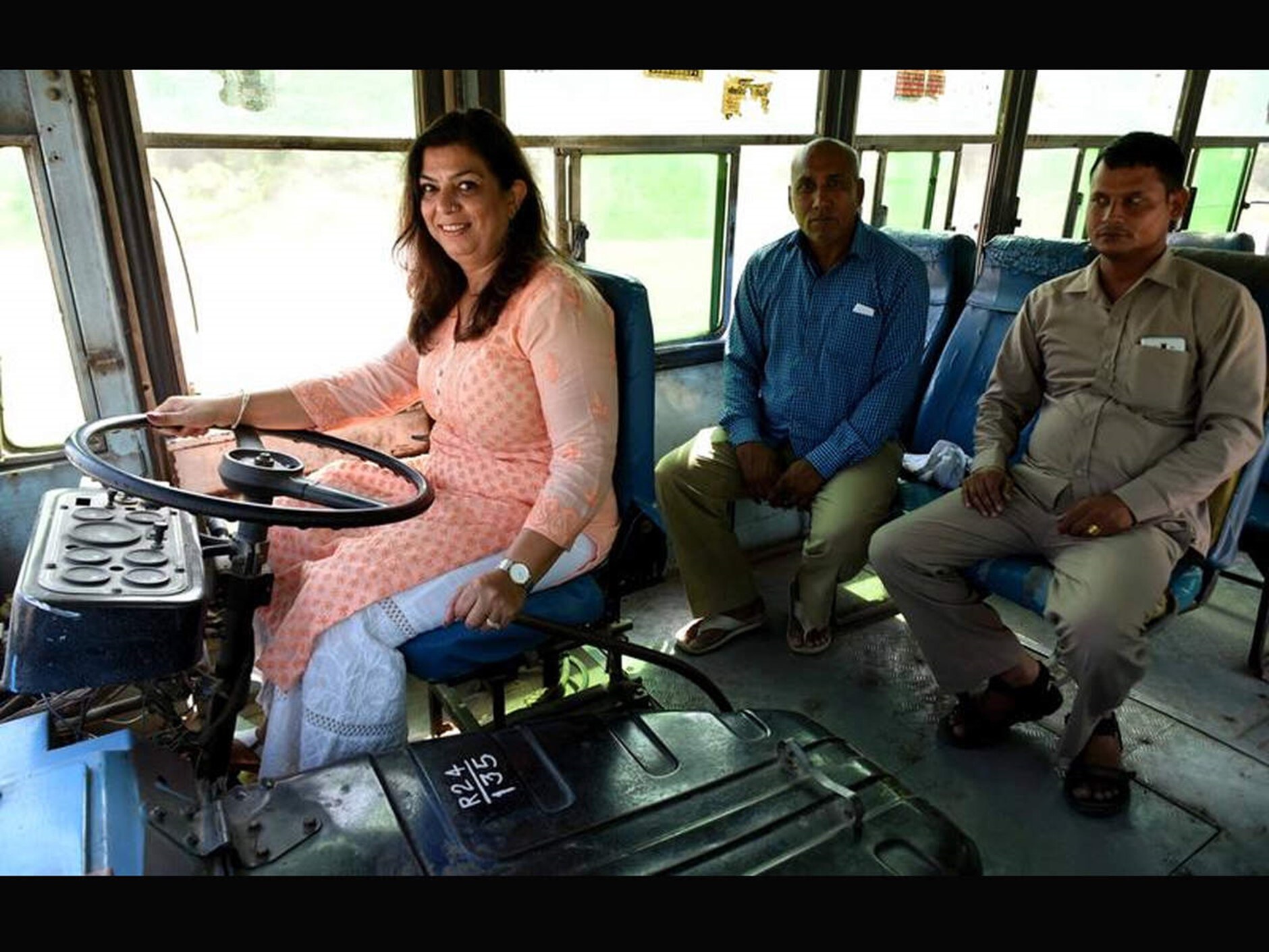 10 Rules That Indian Drivers Usually Break