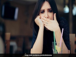 How To Get Rid Of Hiccup: हिचकी आने से परेशान हैं तो जानें कारण और बचाव के घरेलू उपाय How To Get Rid Of Hiccup: हिचकी आने से परेशान हैं तो जानें कारण और बचाव के घरेलू उपाय