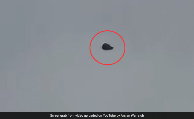Video: Mysterious "Triangle UFO" Spotted Over Islamabad