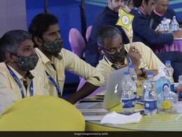 Virender Sehwag Sums Up CSK's IPL 2022 Auction Activity With Epic Meme Featuring Aamir Khan. See Pic Virender Sehwag Sums Up CSK's IPL 2022 Auction Activity With Epic Meme Featuring Aamir Khan. See Pic