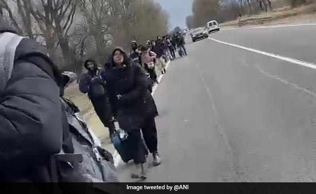40 Indian Medical Students Walk 8 km To Poland Border To Escape Ukraine