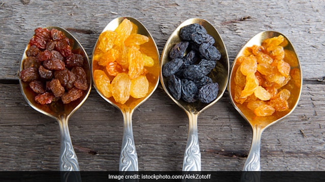 Dried fruits have high nutritional value and can help you gain weight