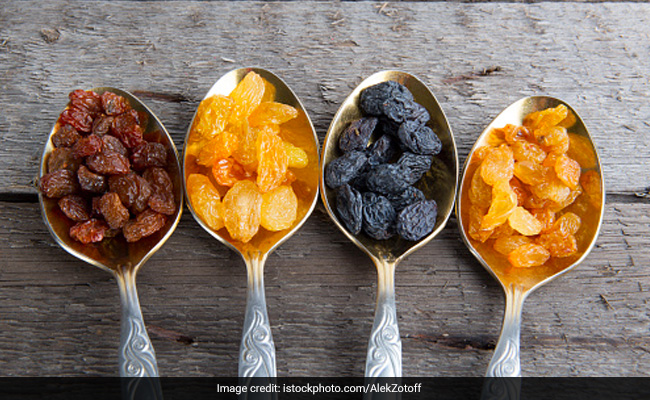 Dried fruits have high nutritional value and can help you gain weight
