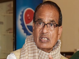 Showcause Notice To Official For Serving "Cold Tea" To Shivraj Chouhan Showcause Notice To Official For Serving "Cold Tea" To Shivraj Chouhan