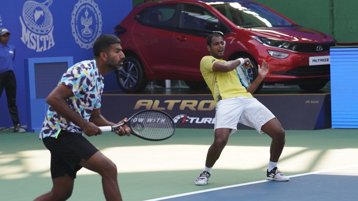 Rohan Bopanna-Ramkumar Ramanathan Pair Lift Tata Open Trophy