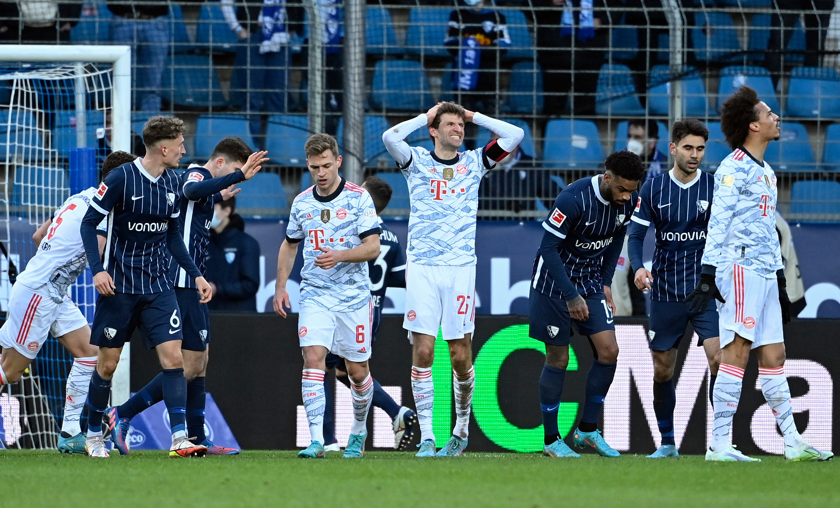 Bundesliga Leaders Bayern Munich Slump To 4 2 Defeat At Bochum Football News Bundesliga Leaders Bayern Munich Slump To 4 2 Defeat At Bochum Football News