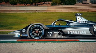 Mercedes' Final Formula E Campaign
