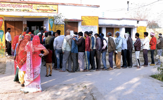 UP Election 2022, 4th Phase Voting Highlights: UP Records 61.65% Turnout Till 5 PM