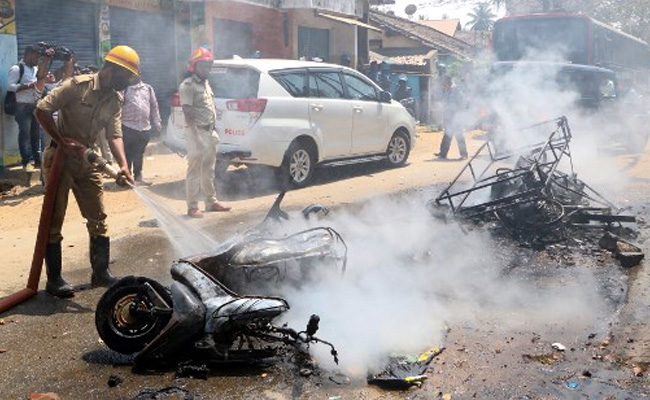 At Least 20 Injured In Violence After Bajrang Dal Man Killed In Karnataka