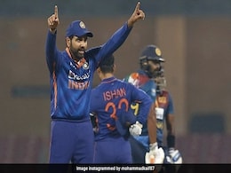Happy Birthday Rohit Sharma: 35 साल के हुए 'हिटमैन' शर्मा, दिग्गजों ने दी बधाई Happy Birthday Rohit Sharma: 35 साल के हुए 'हिटमैन' शर्मा, दिग्गजों ने दी बधाई