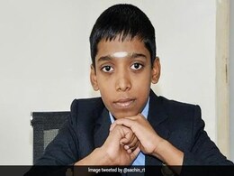 16 साल के प्रगानानंदा शतरंज की दुनिया में इतिहास रचा, ख़ुश होकर सचिन ने दी बधाई 16 साल के प्रगानानंदा शतरंज की दुनिया में इतिहास रचा, ख़ुश होकर सचिन ने दी बधाई