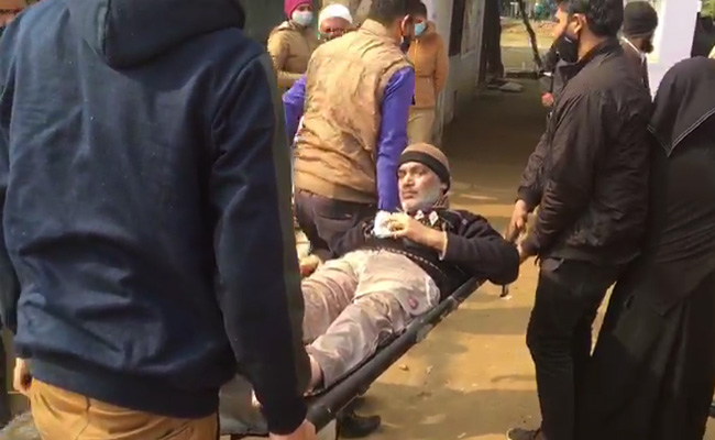 UP Man, Paralysed, Arrives On Stretcher To Vote