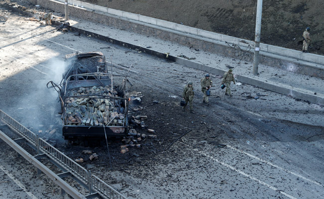 Russia's Attack Slowing Down? Not So Fast, Experts Say