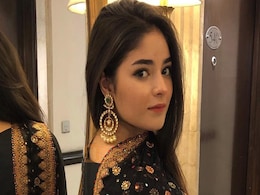 'सीक्रेट सुपरस्टार' एक्ट्रेस Zaira Wasim ने हिजाब विवाद पर किया पोस्ट, बोलीं- इस्लाम में यह चॉइस नहीं 'सीक्रेट सुपरस्टार' एक्ट्रेस Zaira Wasim ने हिजाब विवाद पर किया पोस्ट, बोलीं- इस्लाम में यह चॉइस नहीं