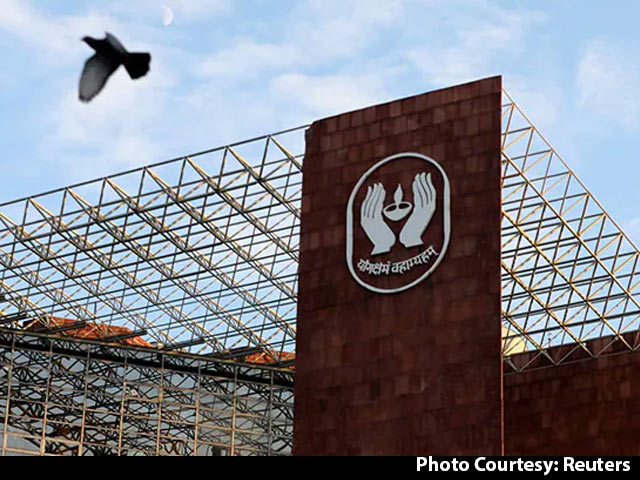 In IPO-Bound LIC, Cabinet Clears Up To 20% Foreign Investment: Sources