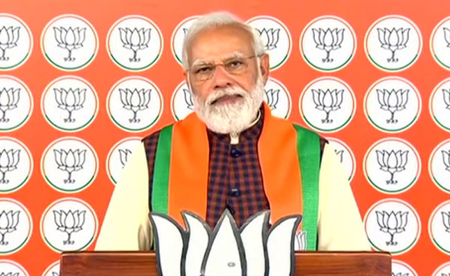 उत्तर प्रदेश चुनाव 2022 : नकली समाजवादियों ने रोक दिया था विकास, योगी सरकार कर रही मेहनत, बोले PM नरेंद्र मोदी