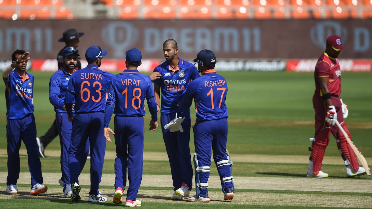 India vs West Indies 1st ODI Live Score: Washington Sundar's Double-Wicket Over Puts India On Top