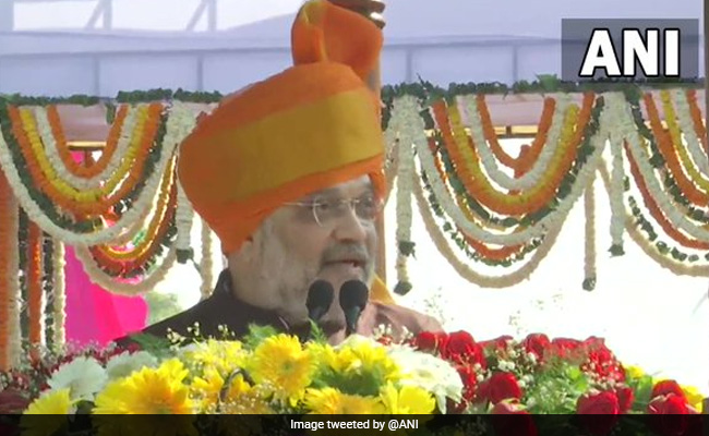 Amit Shah Congratulates Police For "Strict, Fair" Delhi Riots Probe