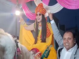 Haryana Bride On Horse, With Sword In Hand, Leads Her <i>Baraat</i> Haryana Bride On Horse, With Sword In Hand, Leads Her <i>Baraat</i>