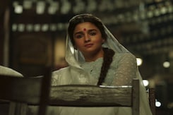 First Impressions Of Sanjay Bhansali's Alia Bhatt Starrer <i>Gangubai Kathiawadi</i> First Impressions Of Sanjay Bhansali's Alia Bhatt Starrer <i>Gangubai Kathiawadi</i>