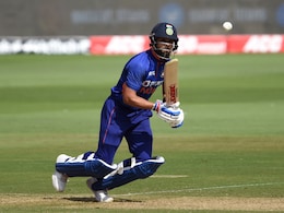 India vs West Indies: Virat Kohli Equals Rohit Sharma's T20I Record With Impressive Knock vs West Indies India vs West Indies: Virat Kohli Equals Rohit Sharma's T20I Record With Impressive Knock vs West Indies