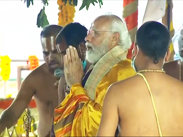 PM Prays At Hyderabad Temple Ahead Of 'Statue Of Equality' Inauguration