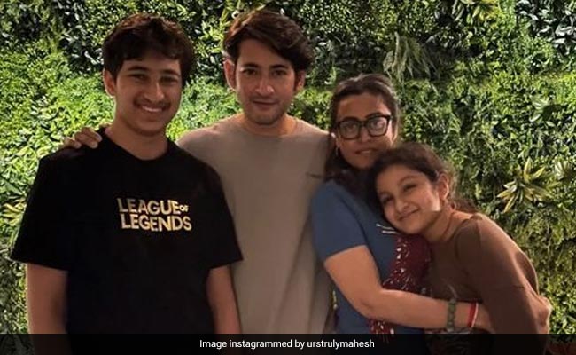 On Wedding Anniversary, Namrata Shirodkar And Mahesh Babu's "Marriage Recipe"