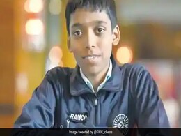 भारत के 16 वर्षीय युवा ग्रैंडमास्टर R Praggnanandhaa ने विश्व के नंबर एक खिलाड़ी Magnus Carlsen को हराया भारत के 16 वर्षीय युवा ग्रैंडमास्टर R Praggnanandhaa ने विश्व के नंबर एक खिलाड़ी Magnus Carlsen को हराया