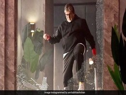 Amitabh Bachchan, Pushing 80, Leaves Shweta And Navya Impressed By Action Shot Amitabh Bachchan, Pushing 80, Leaves Shweta And Navya Impressed By Action Shot