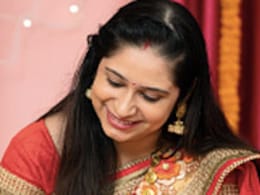 Mangla Gauri Vrat 2023: आज से शुरू हो रहा है सावन, पहले दिन है प्रथम मंगला गौरी व्रत, भोग में जरूर चढ़ाएं ये मिठाई, मां पार्वती होंगी प्रसन्न Mangla Gauri Vrat 2023: आज से शुरू हो रहा है सावन, पहले दिन है प्रथम मंगला गौरी व्रत, भोग में जरूर चढ़ाएं ये मिठाई, मां पार्वती होंगी प्रसन्न