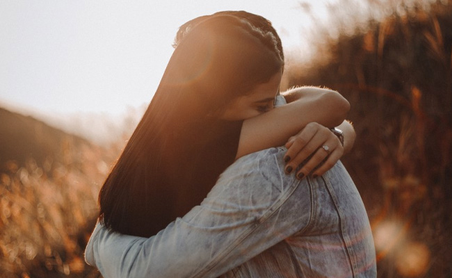 Happy Hug Day 2022: Wishes, Images, Wallpapers, Quotes, WhatsApp ...