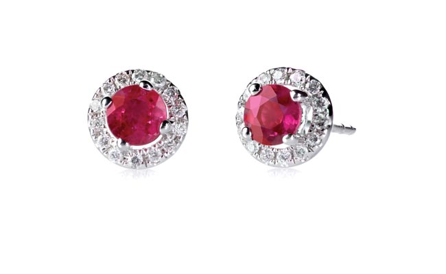 Beautiful Stud Earrings To Pair With Every Outfit