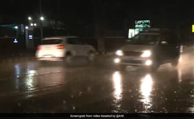 Rain And Thunderstorm In Parts Of Delhi, Minimum Temperature 12.5 Degrees - Vimarsana News