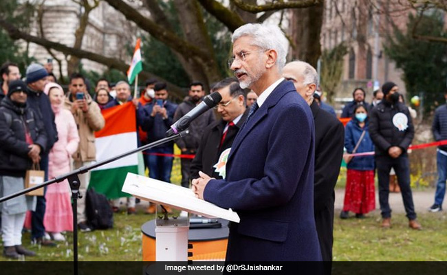 S Jaishankar Meets Indians In Germany, Says Its "Heart Warming"
