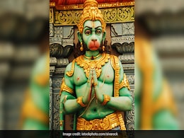 Hanuman Ji: क्या आप जानते हैं किससे ली थी हनुमान जी ने शिक्षा और किसे माना जाता है उनका गुरु Hanuman Ji: क्या आप जानते हैं किससे ली थी हनुमान जी ने शिक्षा और किसे माना जाता है उनका गुरु