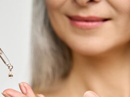 चेहरे पर लगाना शुरू कीजिए नीम का तेल, बुढ़ापा रखेगा दूर, पिंपल्स के दाग धब्बे भी होंगे गायब, जानिए 7 फायदे चेहरे पर लगाना शुरू कीजिए नीम का तेल, बुढ़ापा रखेगा दूर, पिंपल्स के दाग धब्बे भी होंगे गायब, जानिए 7 फायदे