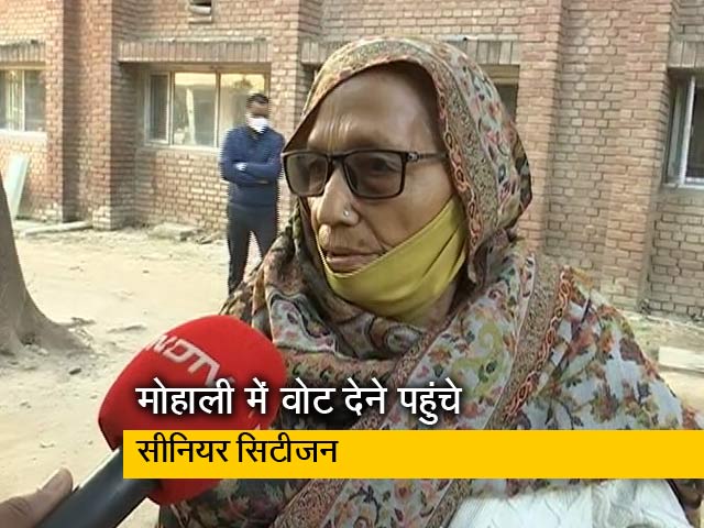 "साडा पंजाब बढ़िया हो जाए": पंजाब को बेहतर बनाने की ख्‍वाहिश लिए वोट देने पहुंचे सीनियर सिटीजन