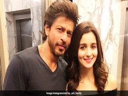 शाहरुख खान और आलिया भट्ट की 'डार्लिंग्स' OTT पर होगी रिलीज, नेटफ्लिक्स ने रिकॉर्ड कीमत पर खरीदी शाहरुख खान और आलिया भट्ट की 'डार्लिंग्स' OTT पर होगी रिलीज, नेटफ्लिक्स ने रिकॉर्ड कीमत पर खरीदी