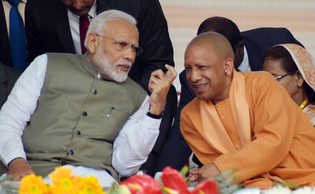 PM मोदी कल आगरा मेट्रो रेल प्रोजेक्‍ट का करेंगे लोकार्पण, CM योगी सफर के दौरान करेंगे ताज का दीदार