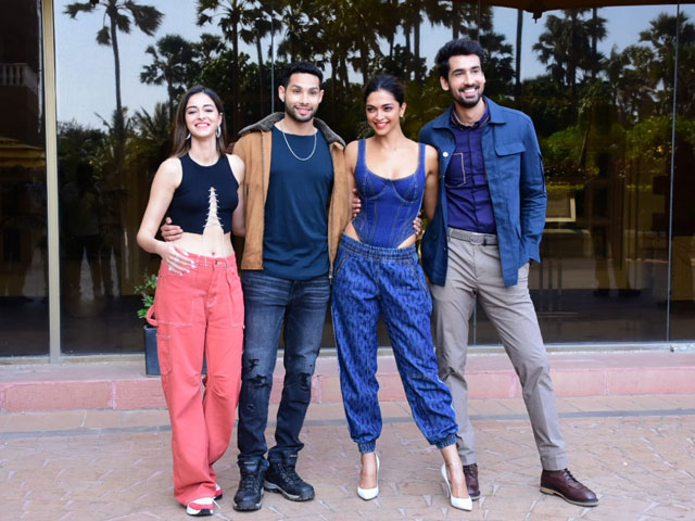 Deepika-Ananya And Team <i>Gehraiyaan</i> Are Never Out Of Style