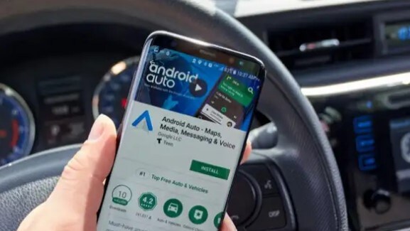 Apple CarPlay vs. Android Auto, Which One is Better?