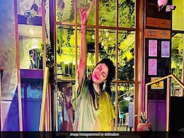 Debina Bonnerjee का प्रेग्नेंसी स्टाइल है सबसे जुदा, आप भी बन रही हैं मां तो ये लुक कर सकती हैं कैरी Debina Bonnerjee का प्रेग्नेंसी स्टाइल है सबसे जुदा, आप भी बन रही हैं मां तो ये लुक कर सकती हैं कैरी