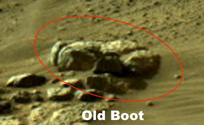 मंगल ग्रह पर मिले "पुराने जूते", कहीं NASA दुनिया से कुछ छिपा तो नहीं रहा है?
