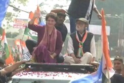 Priyanka Gandhi Holds Mega Roadshow In Up Ahead Of Phase 5 Voting Priyanka Gandhi Holds Mega Roadshow In Up Ahead Of Phase 5 Voting