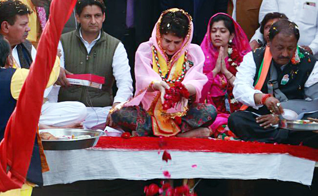 Priyanka Gandhi Performs Yamuna Puja, Takes Selfies With Women In UP