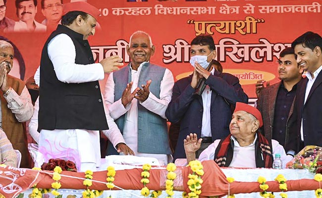 Mulayam Singh Makes Rare Appearance At UP Poll Rally, Seeks Votes For Son