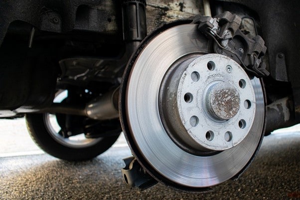 Useful Tips for Changing Tyres By Yourself